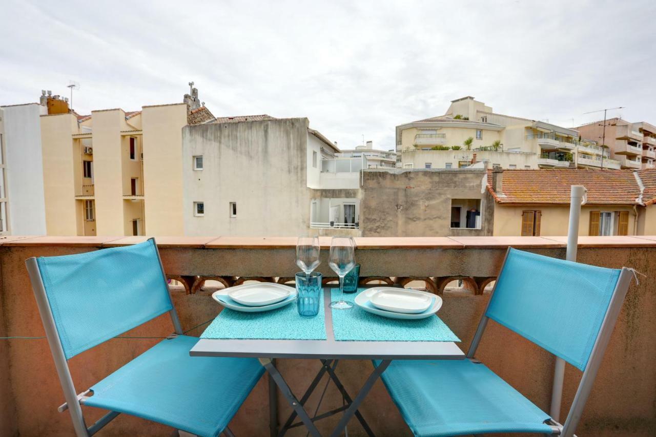 L'Amandine ,45 M2 Terrasse Et Garage Centre Ville Saint-Raphaël Εξωτερικό φωτογραφία